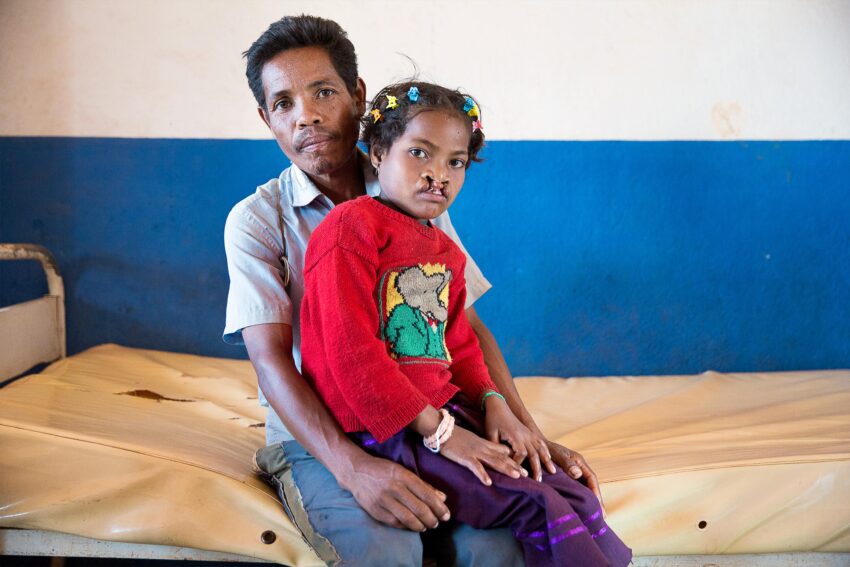 Clara Tanjonirinalalao with Father Dede